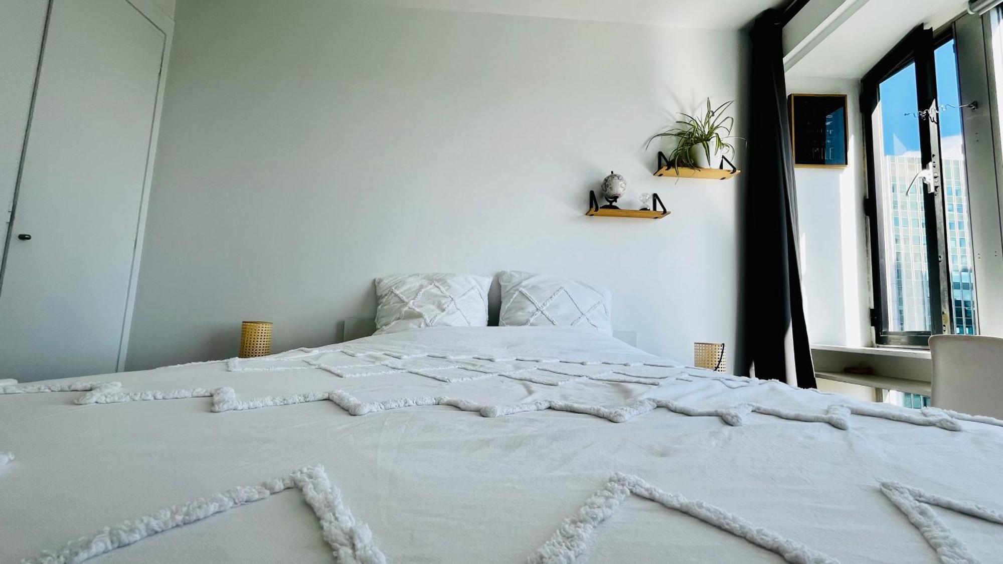 2 Private Bedrooms, Montparnasse Station Paris Exterior photo