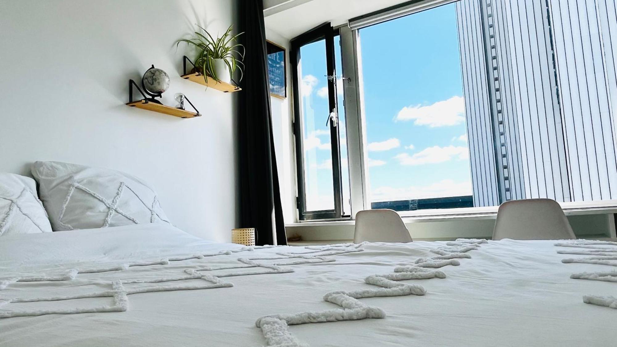 2 Private Bedrooms, Montparnasse Station Paris Exterior photo