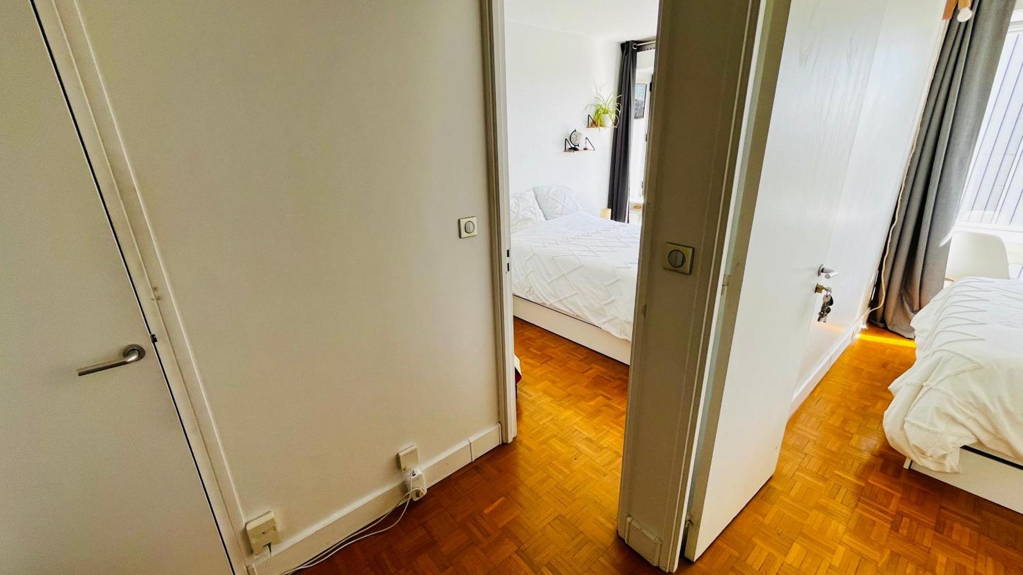 2 Private Bedrooms, Montparnasse Station Paris Exterior photo